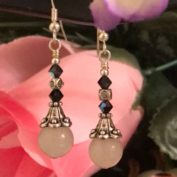 🔥ON SALE🔥3/$30🔥 💖 LA Design💖Handmade Earrings - Picture 1 of 5